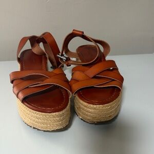 American Eagle women's cognac platform espadrille sandals. Size 8